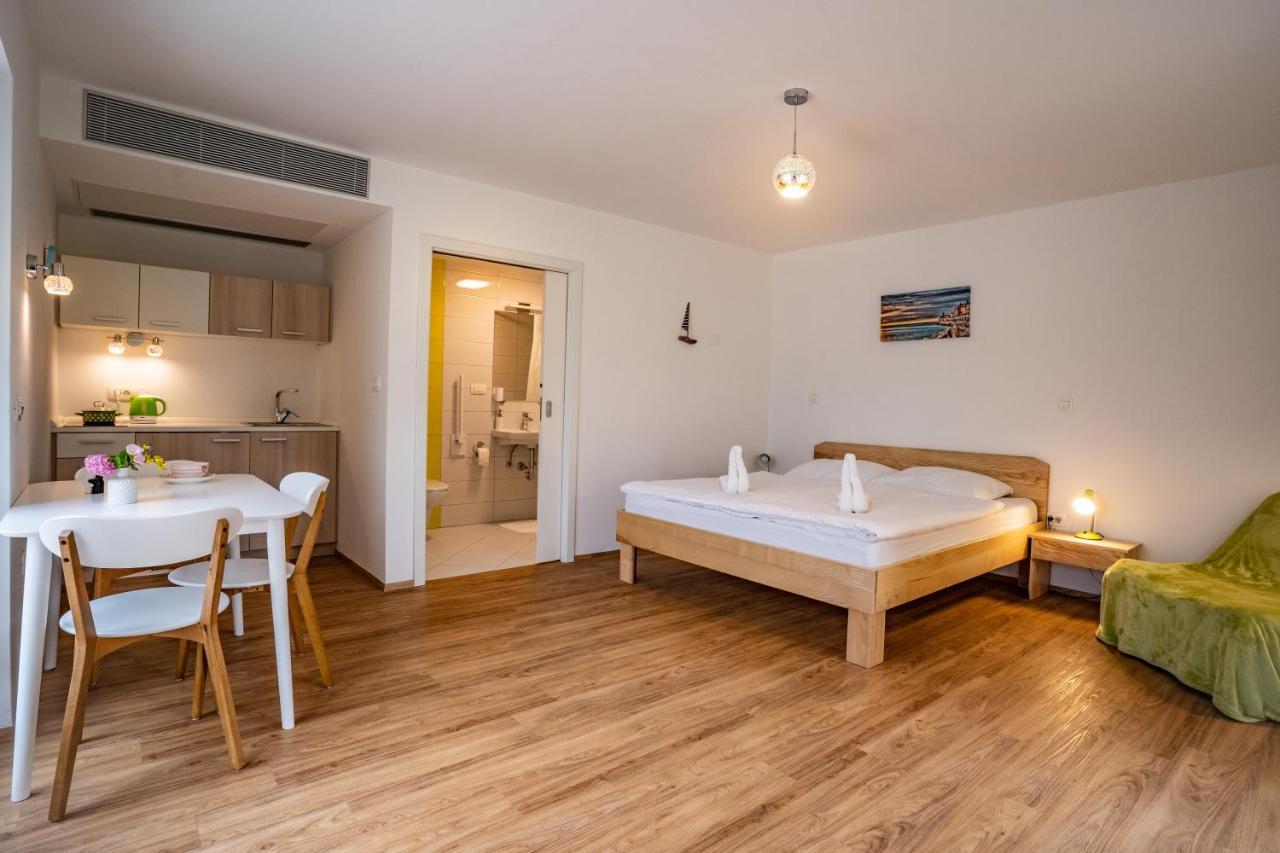 Accommodation Baron Liubliana Exterior foto